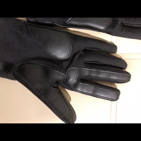 SOLD Leather Gloves - Picture 3 of 9